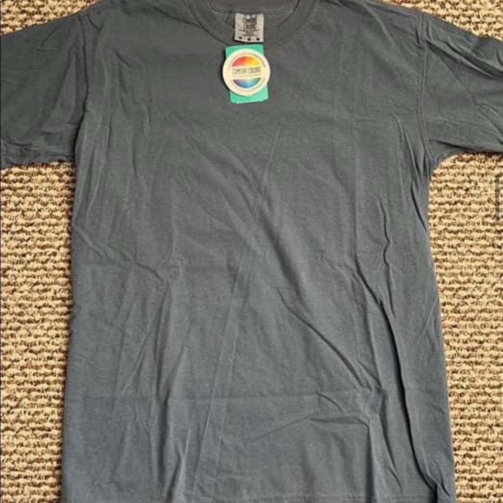 comfort colors t-shirt